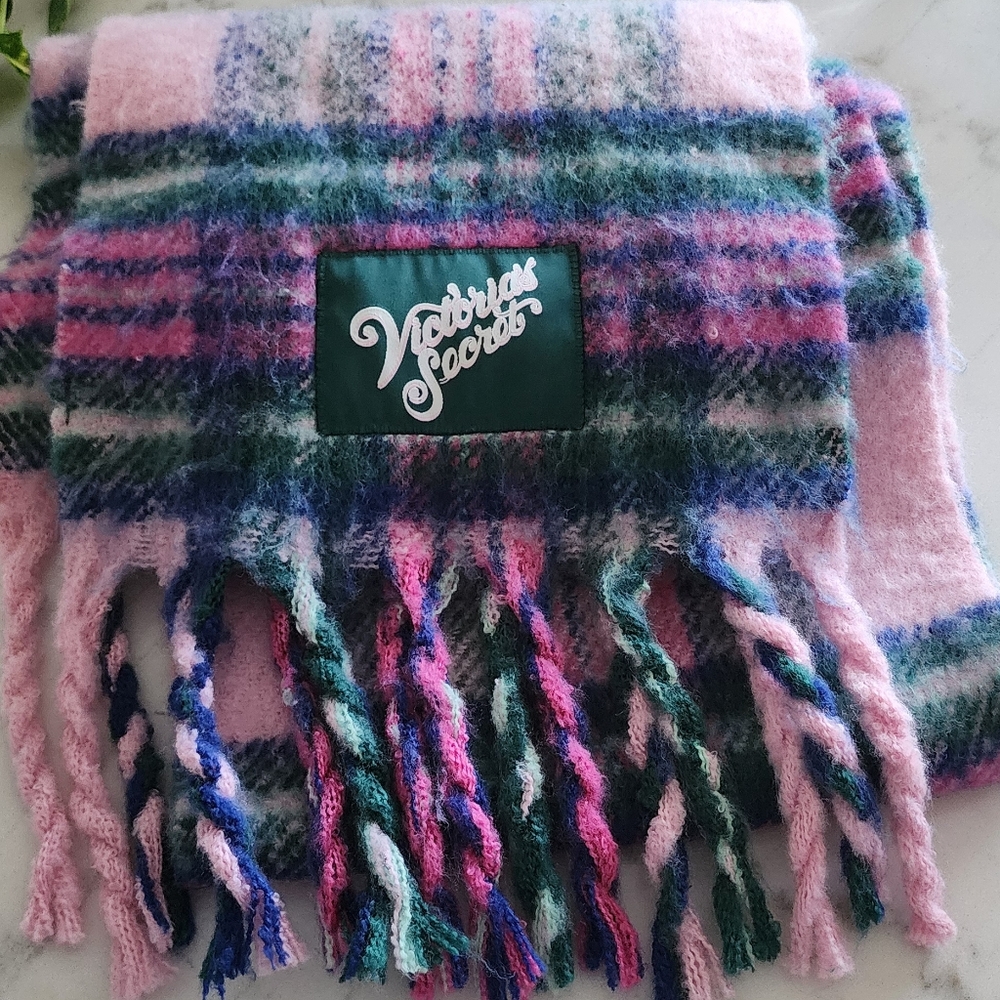 Victoria's Secret Plaid Scarf